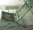 Chaise-canee-tablette.jpg (4826 octets)