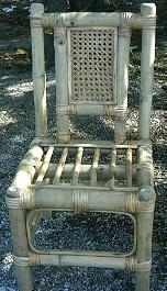 Chaise-Bamb.jpg (15162 octets)