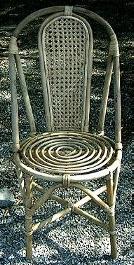 Chaise-Can.jpg (17173 octets)