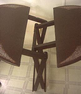 FRI-table-pliante2.JPG (13004 octets)