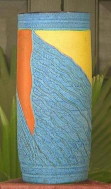 Vase-Bleu-H30.jpg (15677 octets)