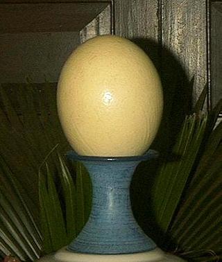 oeuf-Autru3-H40.jpg (21263 octets)