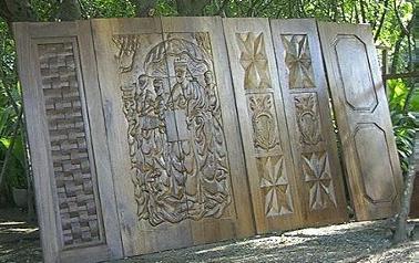 PORTE04.JPG (28760 octets)